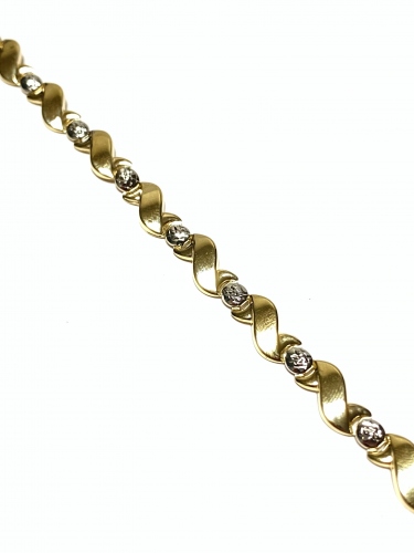 LUXUSNÍ ZLATÝ NÁRAMEK AU585/1000 HLADKÝ 4,85G SPOJENÝ GRAVÍROVANÝMI ČLÁNKY
