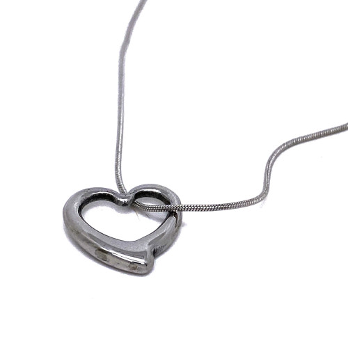 PŮVABNÝ NÁHRDELNÍK S OZDOBOU VZORU HLADKÉHO SRDCE - UŠLECHTILÁ OCEL (50CM)