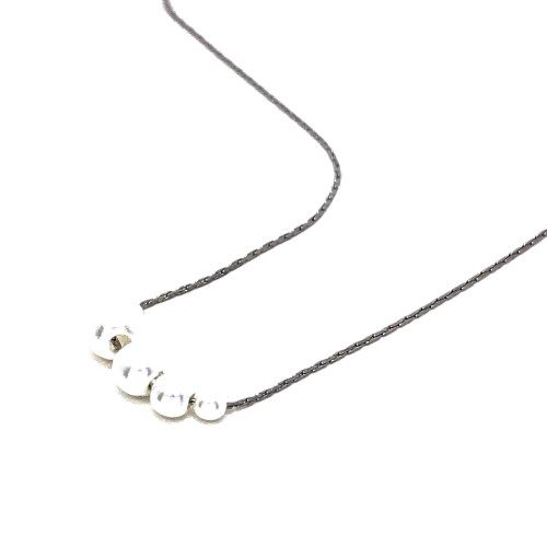 PŮVABNÝ NÁHRDELNÍK Z UŠLECHTILÉ OCELI S PERLIČKOVOU OZDOBOU (41CM - 46CM)