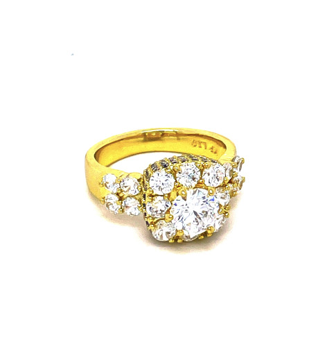 ELEGANTNÍ MASIVNÍ PRSTEM V TÓNU 14K ZLATA BOHATĚ ZDOBENÝ ČIRÝMI KRYSTALY