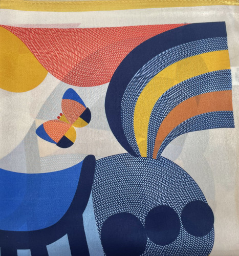 DÁMSKÝ HEDVÁBNÝ ŠATEK SE STYLOVÝM MOTIVEM KONĚ A MOTÝLA - TRENDY PAŘÍŽE