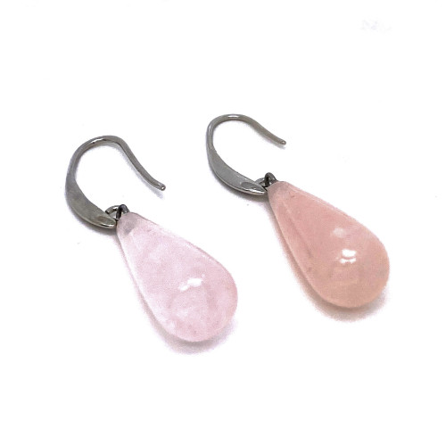 PŮVABNÉ NÁUŠNICE Z RŮŽENÍNU VZORU KAPKY NA AFROHÁČEK (4,5CM)