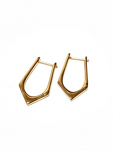 ASYMETRICKÉ NÁUŠNICE V BARVĚ 18K ZLATA V HLADKÉM PROVEDENÍ (2,8CM)