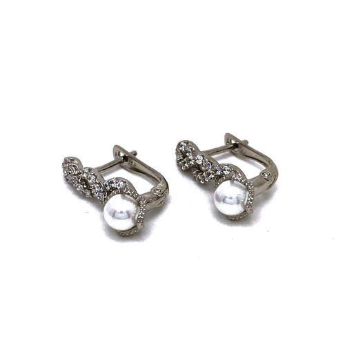 DÁMSKÉ NÁUŠNICE V TÓNU BÍLÉHO ZLATA S PROPLÉTANOU OZDOBOU A PERLIČKOU (2CM)