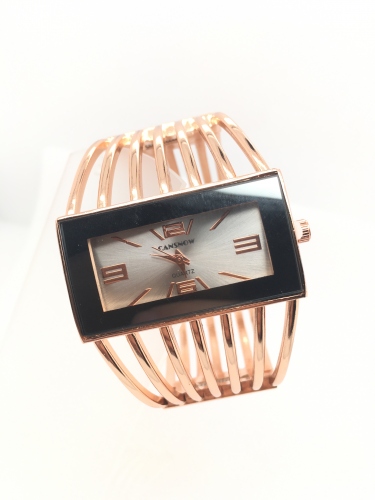 LUXUSNÍ DÁMSKÉ NÁRAMKOVÉ HODINKY V BARVĚ RŮŽOVÉHO ZLATA (17CM)